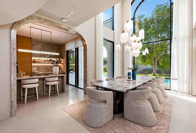 Lakefront show home with private roof lounge, photo 4