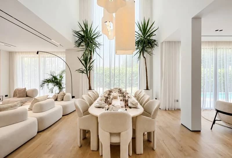 Renovated Balearic-style villa with park and skyline views, photo 4
