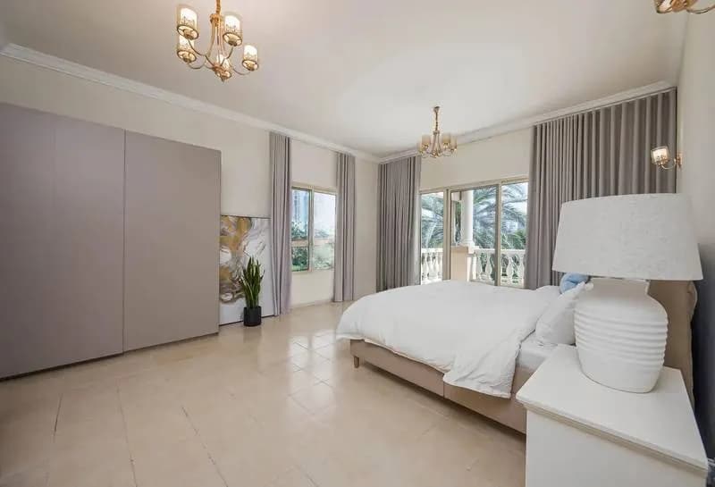 Tenanted Garden Hall villa with skyline views, photo 6